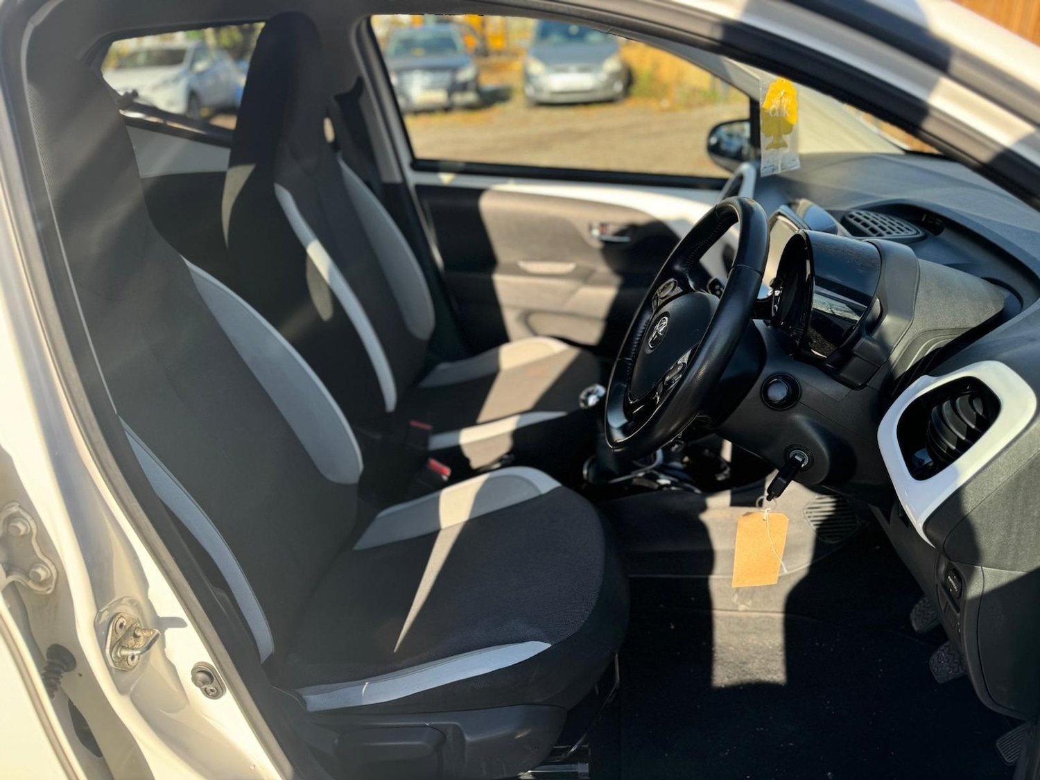 Used Toyota AYGO 2017 for sale - 76714205: Photo 16