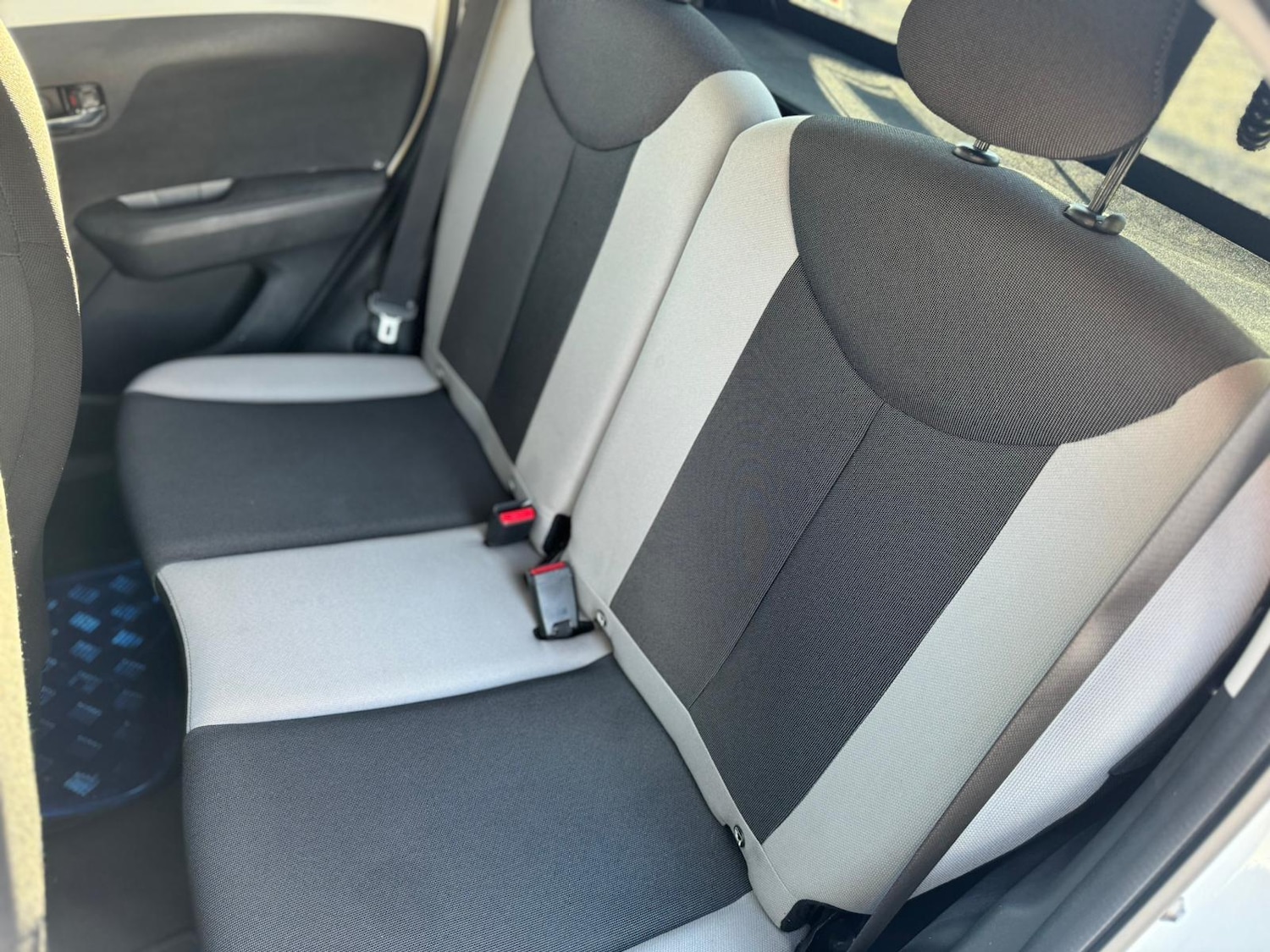 Used Toyota AYGO 2017 for sale - 76714205: Photo 17