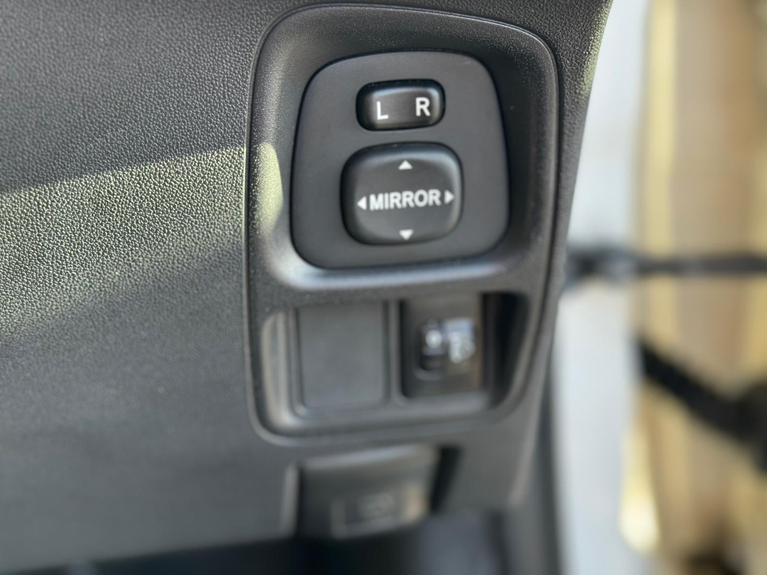 Used Toyota AYGO 2017 for sale - 76714205: Photo 25