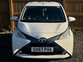 Used Toyota AYGO 2017 for sale - 76714205: Photo