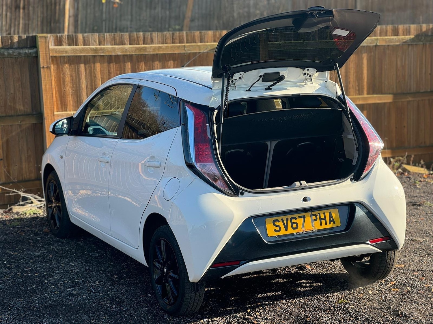 Used Toyota AYGO 2017 for sale - 76714205: Photo 7