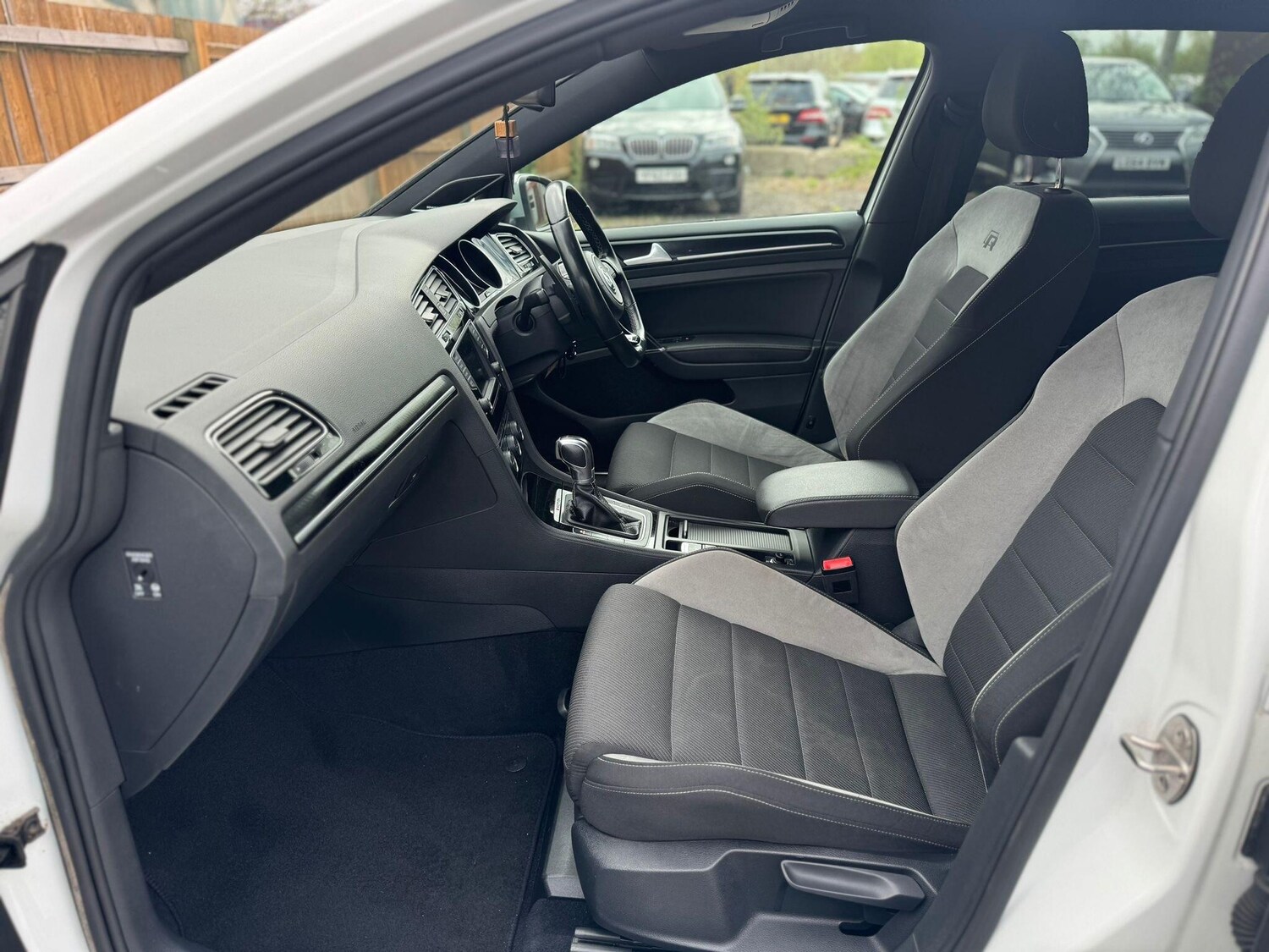 Used Volkswagen Golf for sale - 78214582: Photo 54