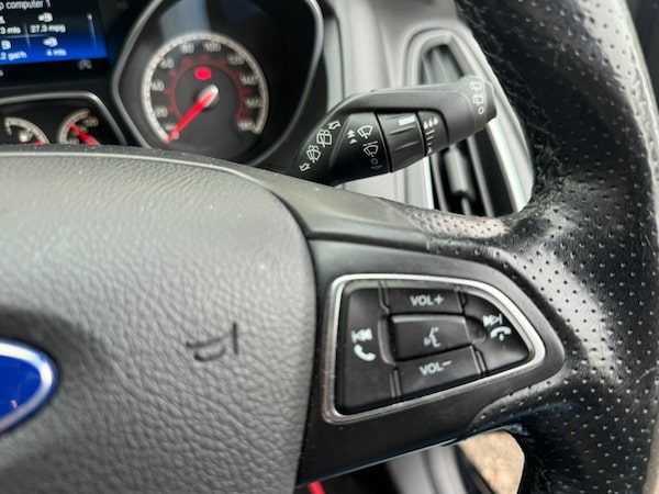 Used Ford Focus 2016 for sale - 76250916: Photo 25