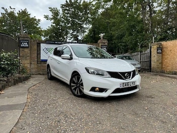Used Nissan Pulsar 2016 for sale - 79289591: Photo