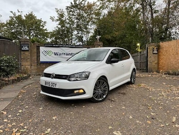 Used Volkswagen Polo 2015 for sale - 79563349: Photo