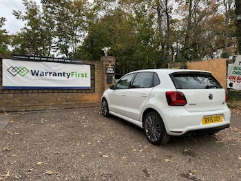 Used Volkswagen Polo 2015 for sale - 79563349: Photo