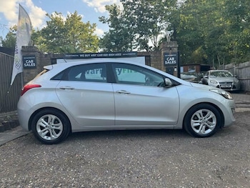 Used Hyundai i30 2015 for sale - 79245887: Photo
