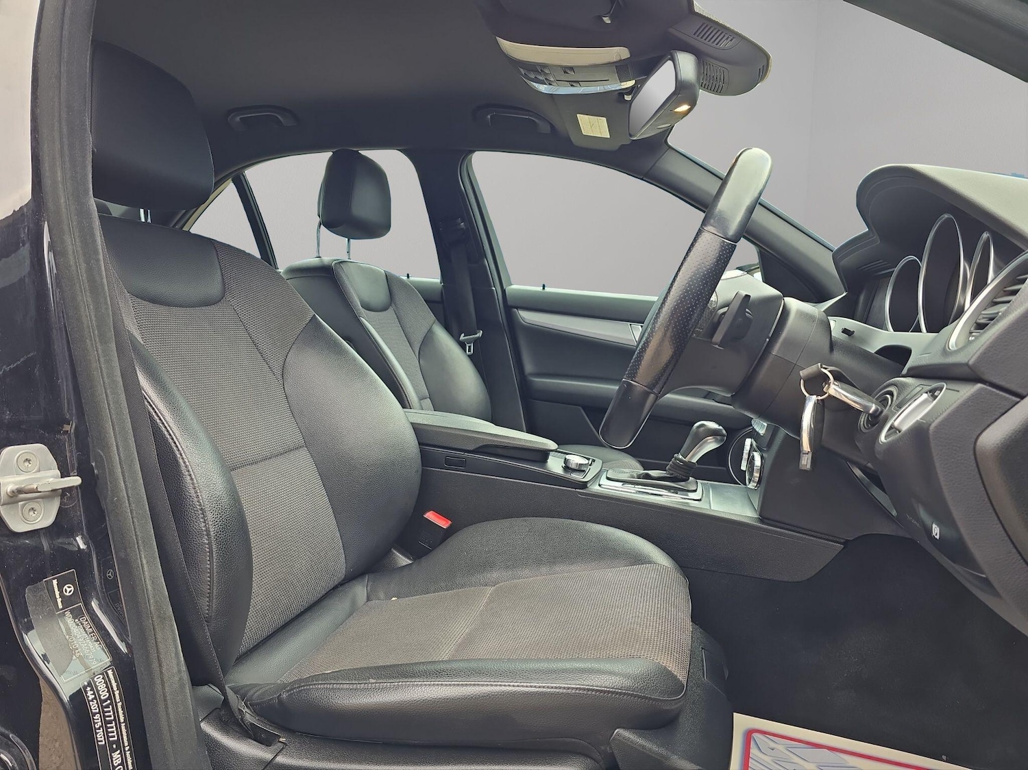 Used Mercedes-Benz C-Class 2012 for sale - 76020773: Photo 12