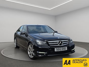 Used Mercedes-Benz C-Class 2012 for sale - 76020773: Photo
