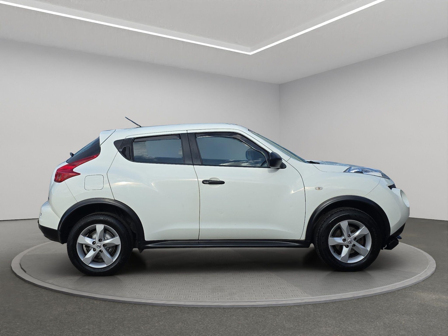 Used Nissan Juke 2013 for sale - 76388714: Photo 8