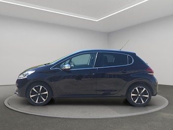 Used Peugeot 208 2016 for sale - 75024173: Photo