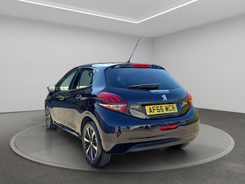 Used Peugeot 208 2016 for sale - 75024173: Photo