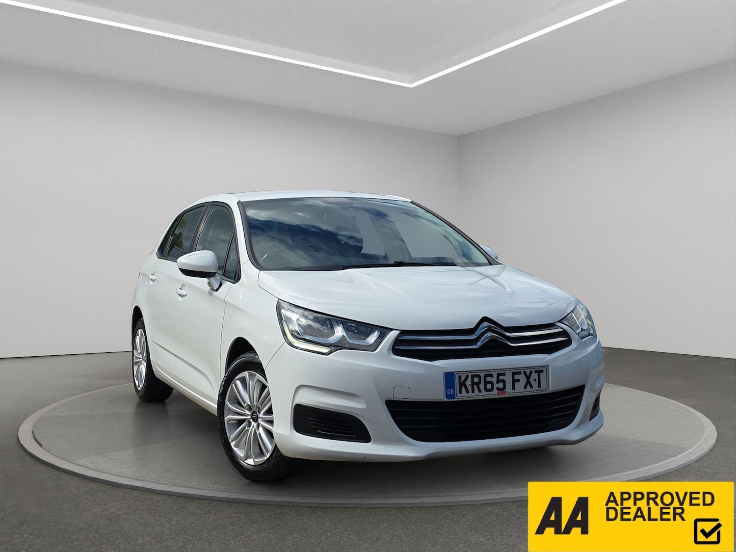 Used Citroen C4 2016 for sale - 76349203: Photo 1