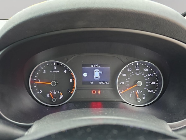 Used Kia Sportage 2018 for sale - 76188909: Photo 18