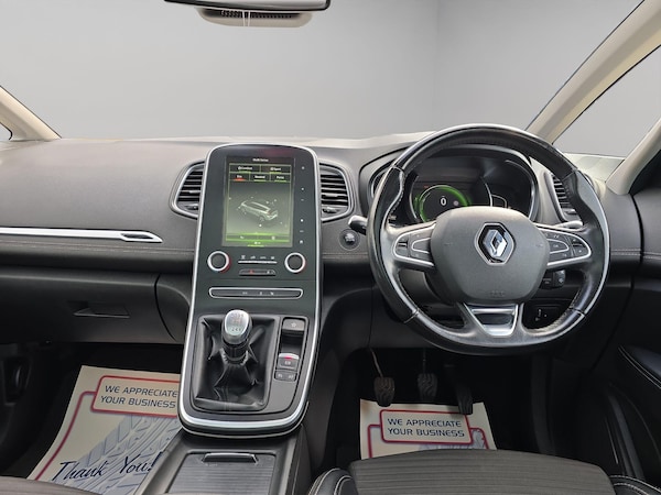 Used Renault Grand Scenic 2017 for sale - 76251472: Photo 10