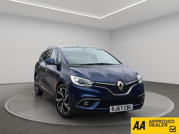 Used Renault Grand Scenic 2017 for sale - 76251472: Photo 1