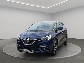 Used Renault Grand Scenic 2017 for sale - 76251472: Photo 3
