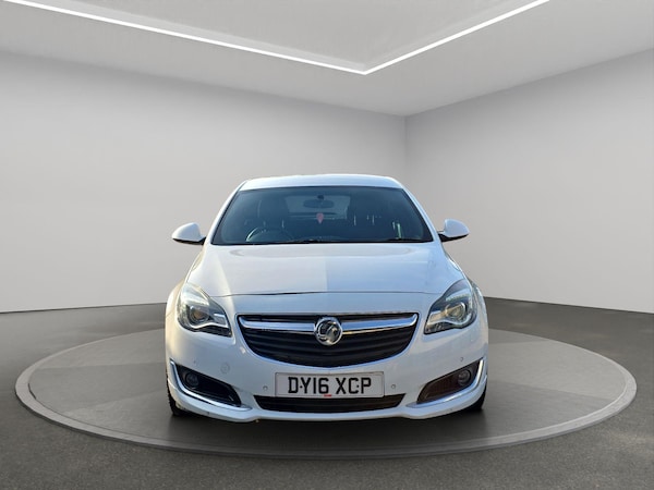 Used Vauxhall Insignia 2016 for sale - 76259864: Photo 2