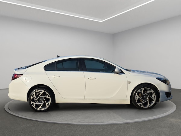 Used Vauxhall Insignia 2016 for sale - 76259864: Photo 8