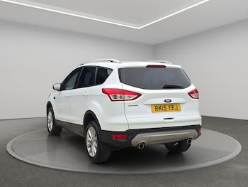 Used Ford Kuga 2015 for sale - 76247145: Photo