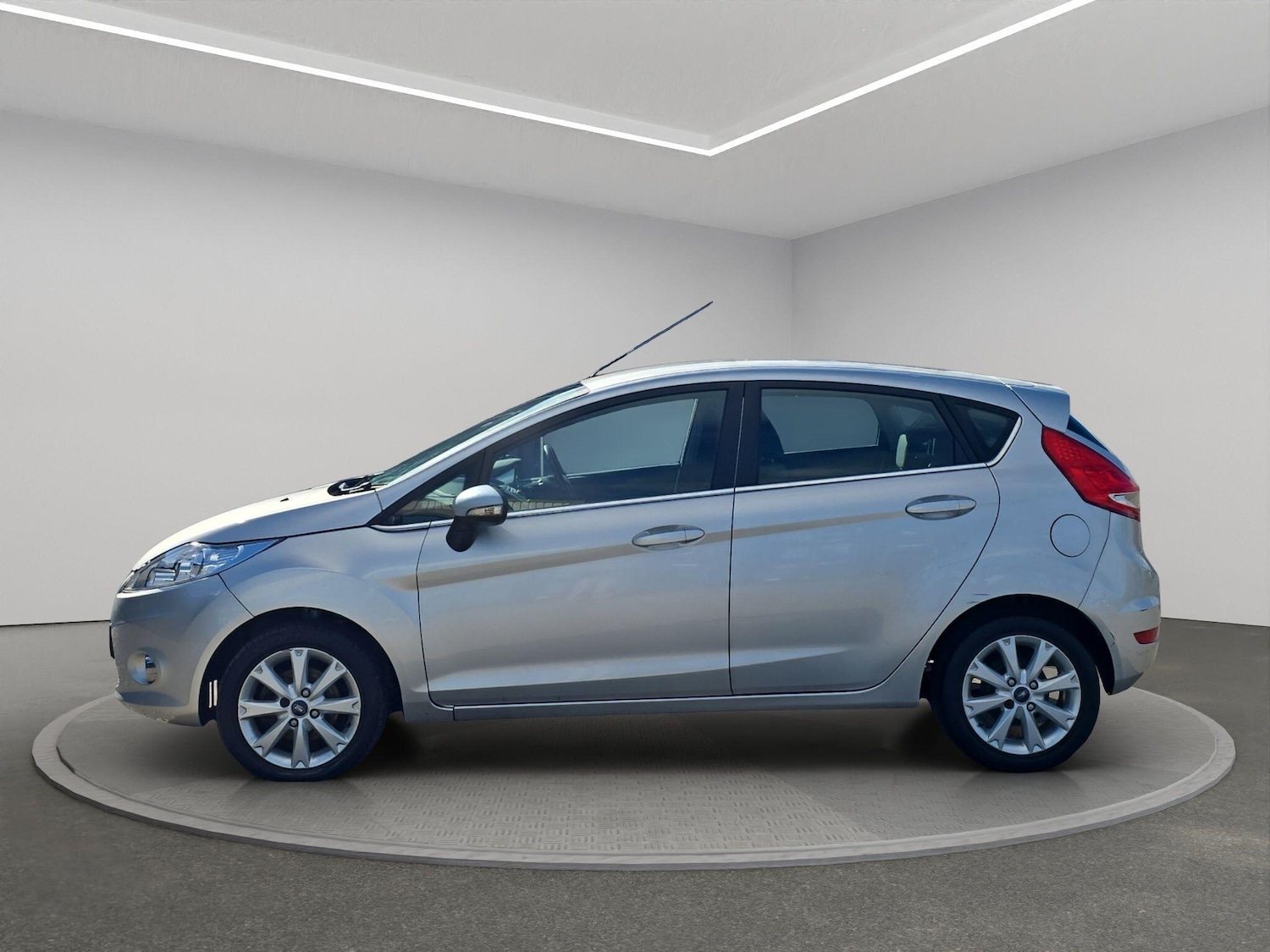 Used Ford Fiesta 2011 for sale - 76318026: Photo 5