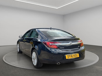 Used Vauxhall Insignia 2016 for sale - 75600373: Photo