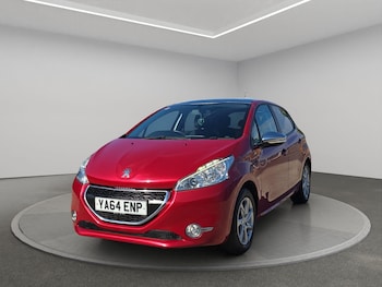 Used Peugeot 208 2015 for sale - 75687321: Photo