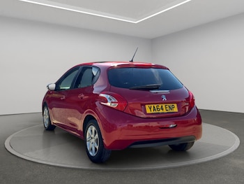 Used Peugeot 208 2015 for sale - 75687321: Photo