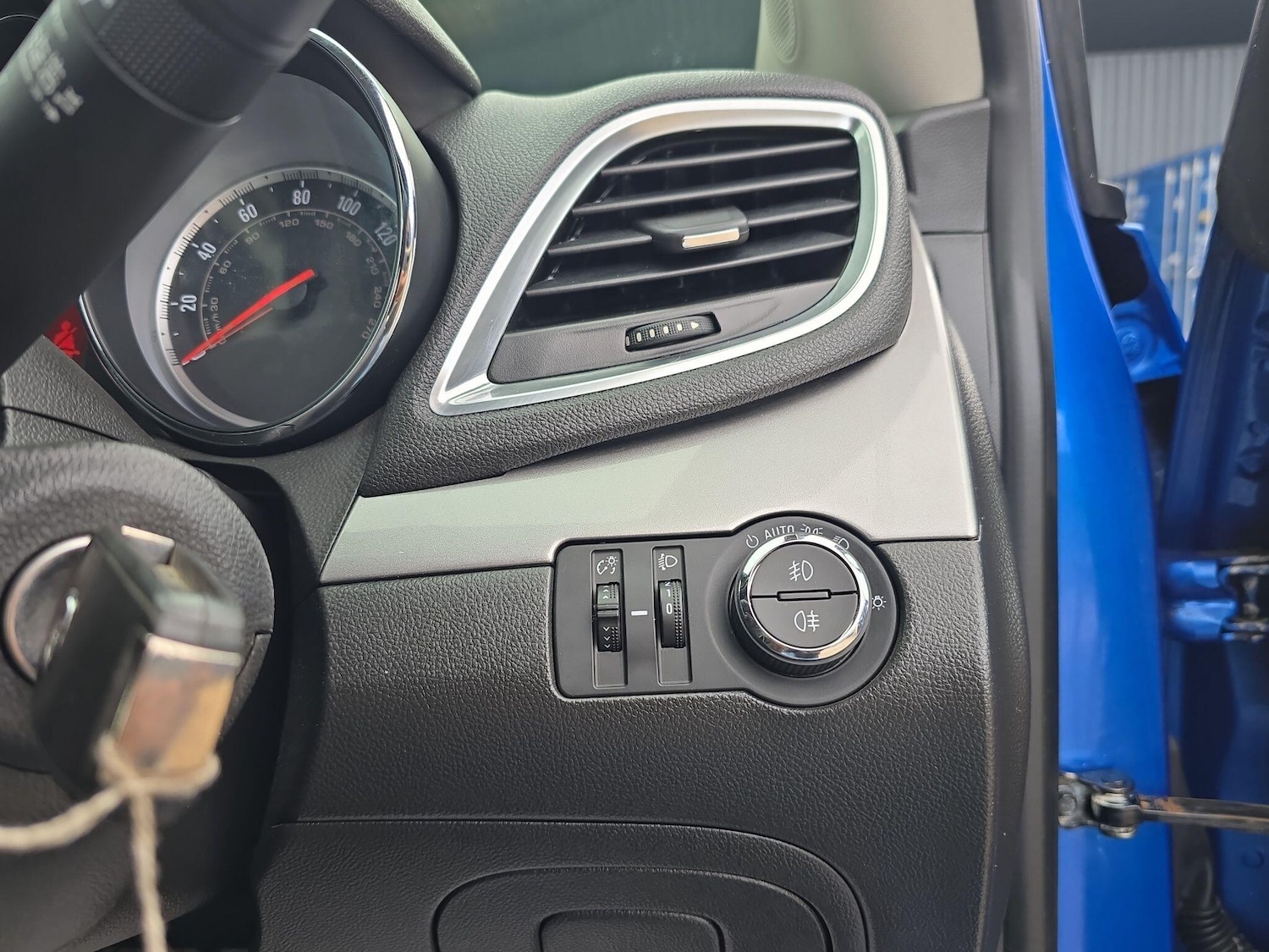 Used Vauxhall Mokka 2014 for sale - 76059531: Photo 16