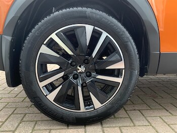Used Peugeot 2008 2022 for sale - 78483447: Photo