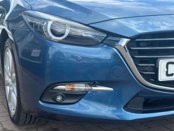 Used Mazda Mazda3 2017 for sale - 74709530: Photo