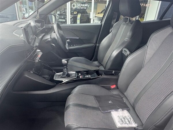 Used Peugeot 2008 2022 for sale - 75536063: Photo 32