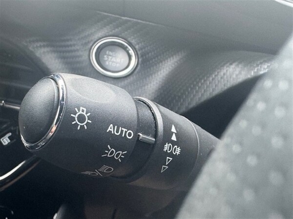 Used Peugeot 2008 2022 for sale - 75536063: Photo 43