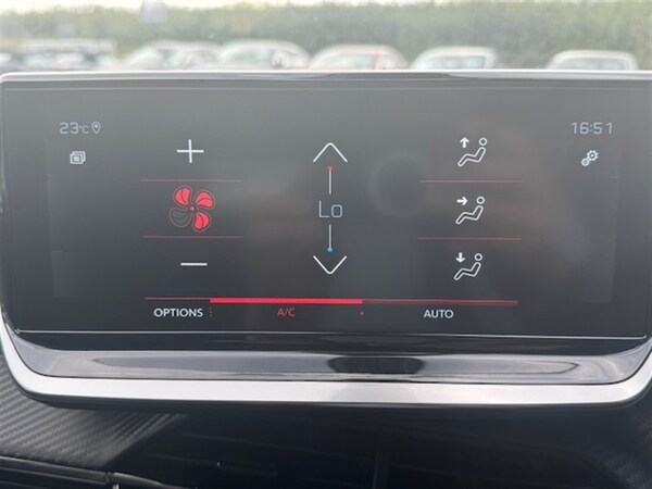 Used Peugeot 2008 2022 for sale - 75536063: Photo 52
