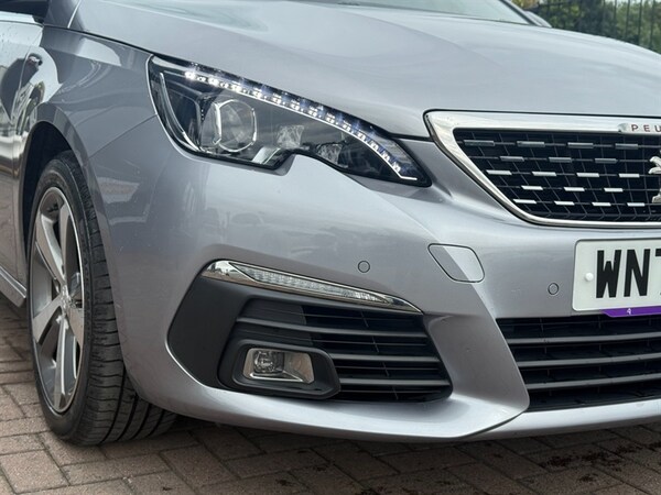 Used Peugeot 308 2020 for sale - 74840910: Photo 2