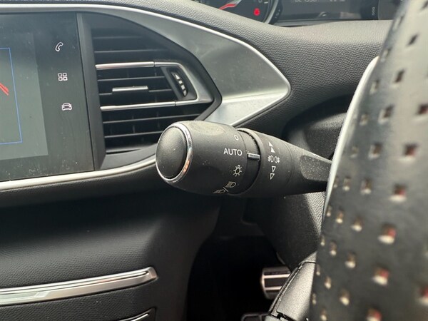 Used Peugeot 308 2020 for sale - 74840910: Photo 45