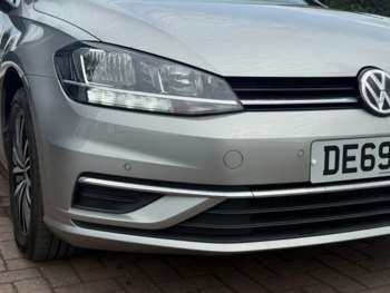 Used Volkswagen Golf 2019 for sale - 74819295: Photo