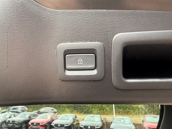 Used Mazda Mazda3 2024 for sale - 75561286: Photo 33