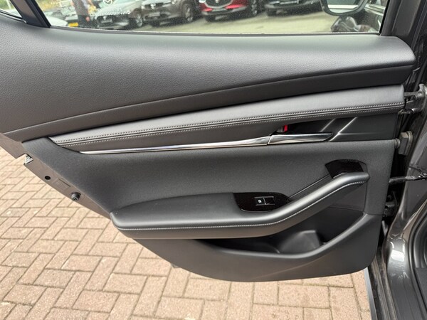 Used Mazda Mazda3 2024 for sale - 75561286: Photo 37