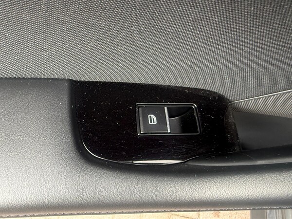 Used Mazda Mazda3 2024 for sale - 75561286: Photo 38
