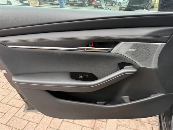 Used Mazda Mazda3 2024 for sale - 75561286: Photo 41