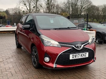 Used Toyota Yaris 2017 for sale - 78483087: Photo