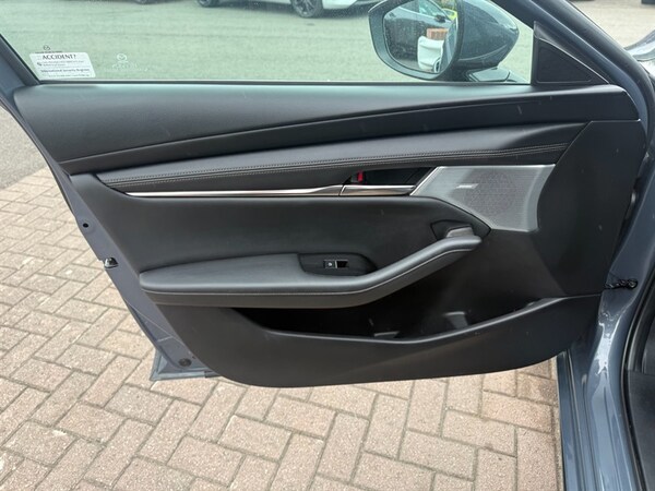 Used Mazda Mazda3 2024 for sale - 75561292: Photo 41