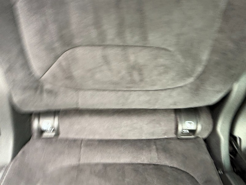 Vehicle 33