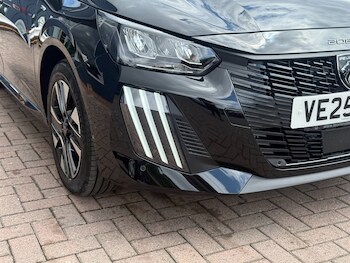 Used Peugeot 208 2025 for sale - 75427609: Photo
