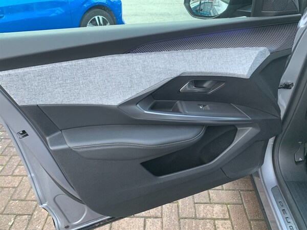 Used Peugeot E-5008 2024 for sale - 74246651: Photo 14