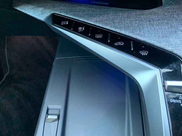 Used Peugeot E-5008 2024 for sale - 74246651: Photo 49