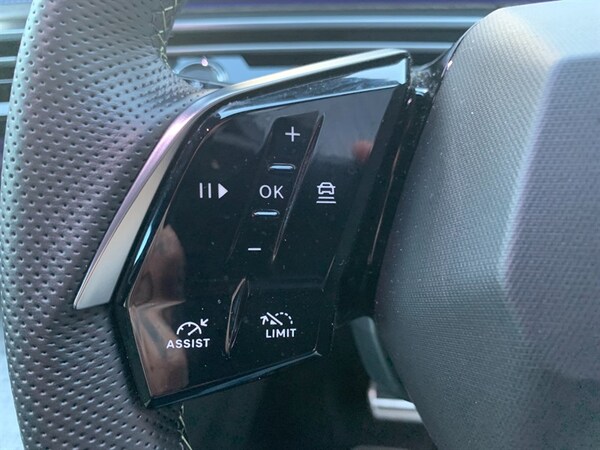 Used Peugeot E-5008 2024 for sale - 74246651: Photo 54