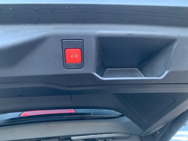 Used Peugeot E-5008 2024 for sale - 74246651: Photo 65