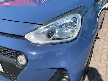 Used Hyundai i10 2017 for sale - 79104463: Photo